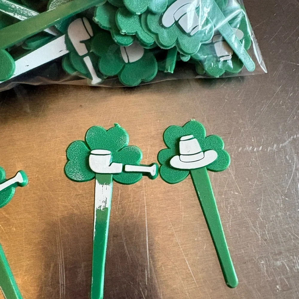 Green Shamrock Party Picks